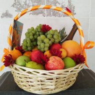 Корзина с фруктами «Стеклянная свадьба»